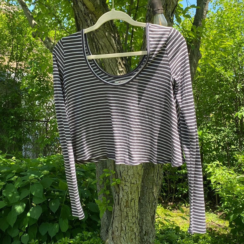 Hollister super soft Cropped striped long-sleeve T-shirt top